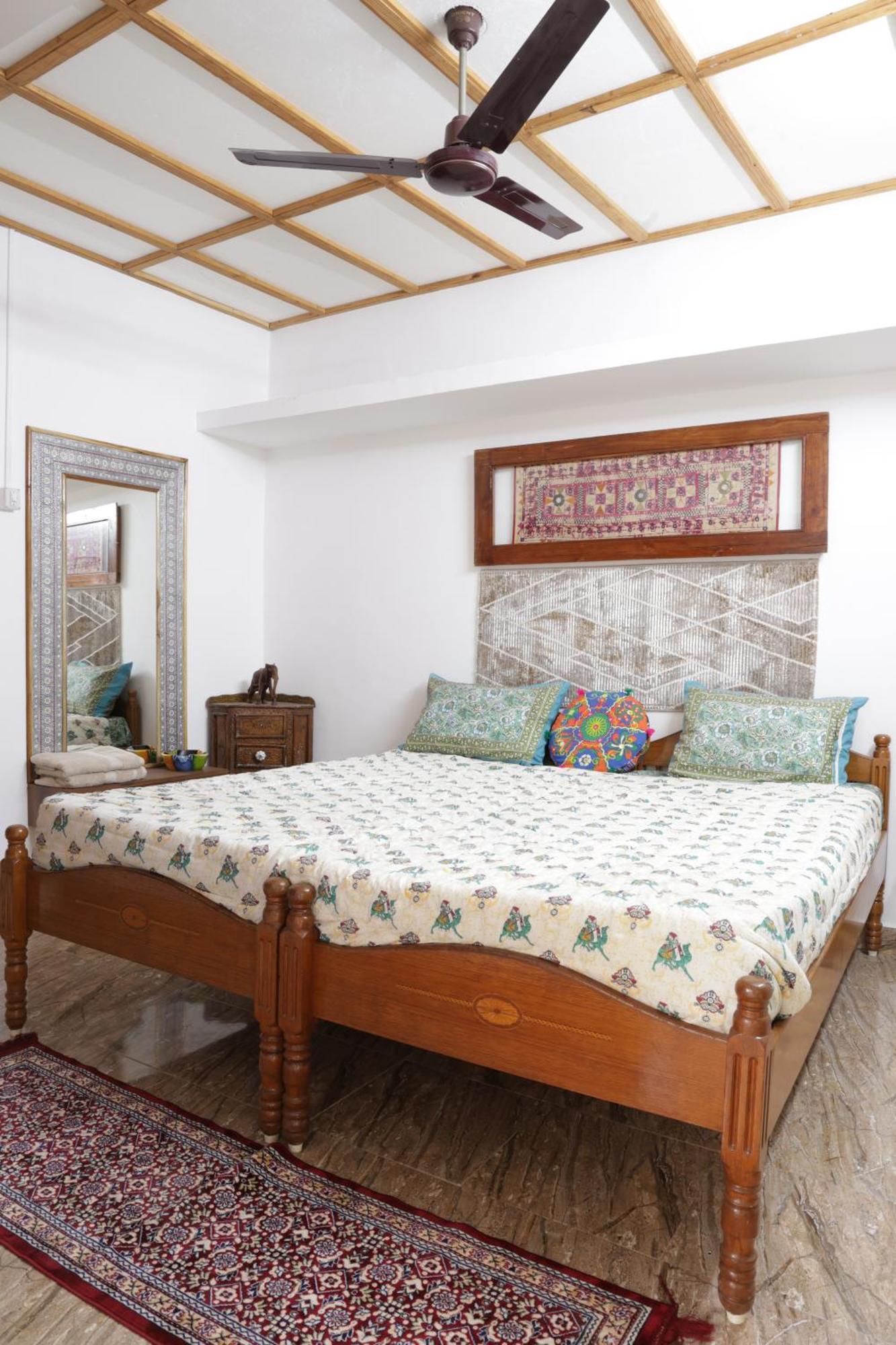 Prag View Heritage Homestay ภุช ภายนอก รูปภาพ